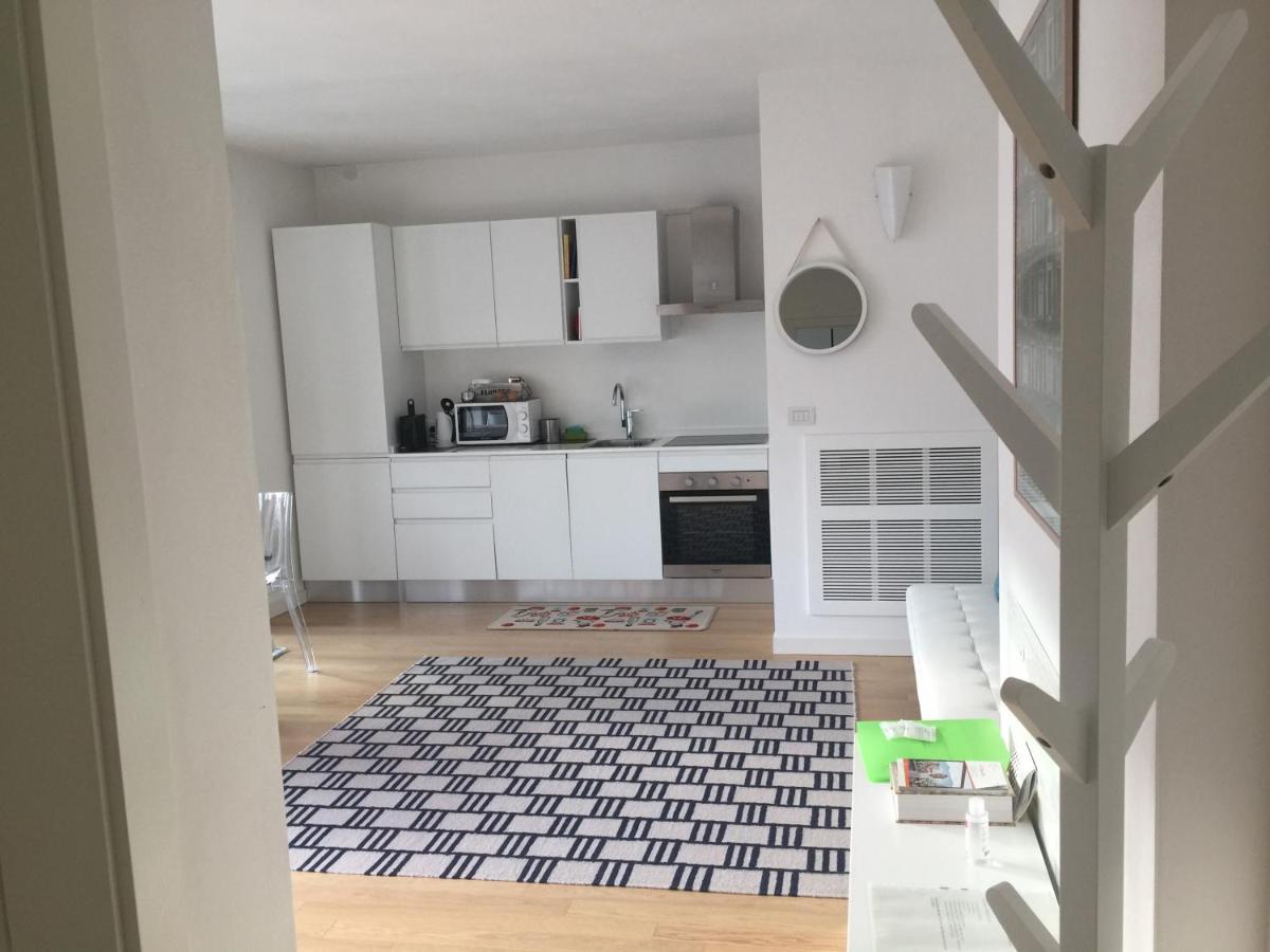 Ligeia Apartment